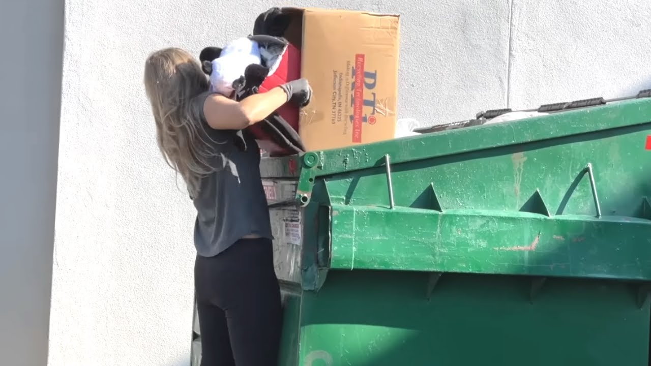 Dumpster Diving- Store Covered up the really good Stuff! I dug it out!