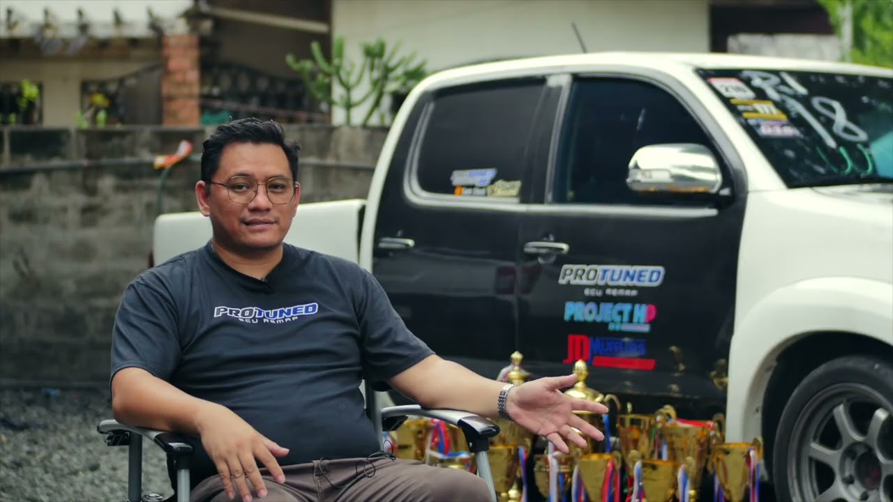 Car of the Week: Toyota Hilux drag diesel pickup