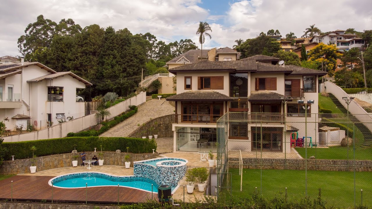 CASA EM CONDOMÍNIO - SERRA DA CANTAREIRA com piscina e campo de futebol | Gabriel Melo - Corretor