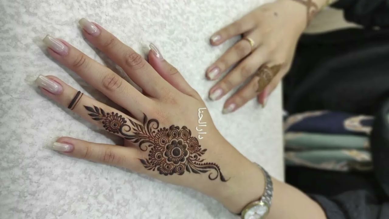Mahndi design#new simple mahndi design#hannd mahndi design#backmehndi #henna #hennadesign 