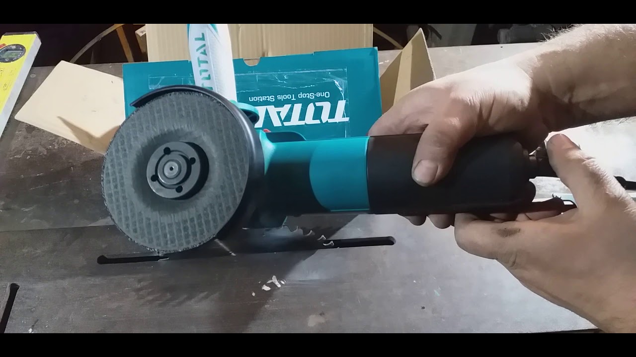 Болгарка Total 115 мм диск 950 ватт