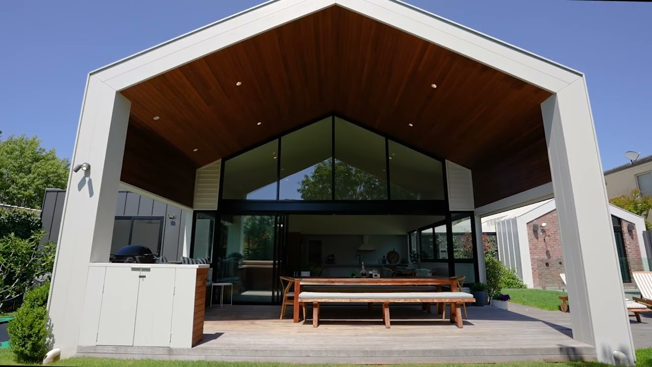 22 Upper Skene Street, Newtown