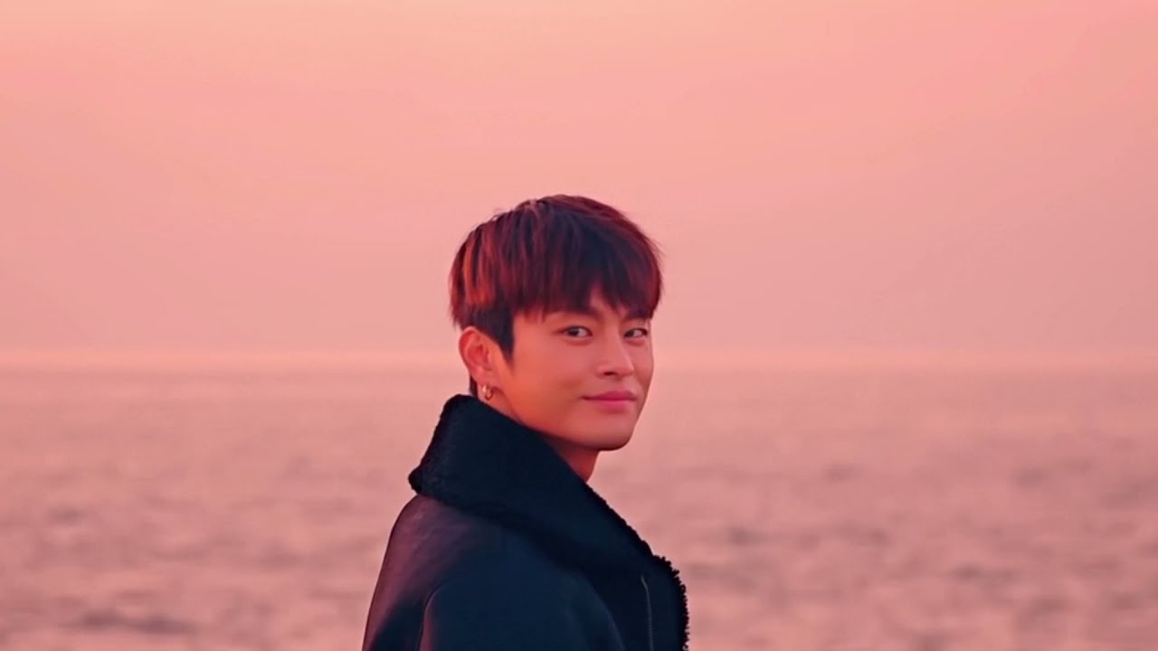 SEO IN GUK (서인국) - FAR AWAY 멀어진다 - Easy lyrics / English Translation