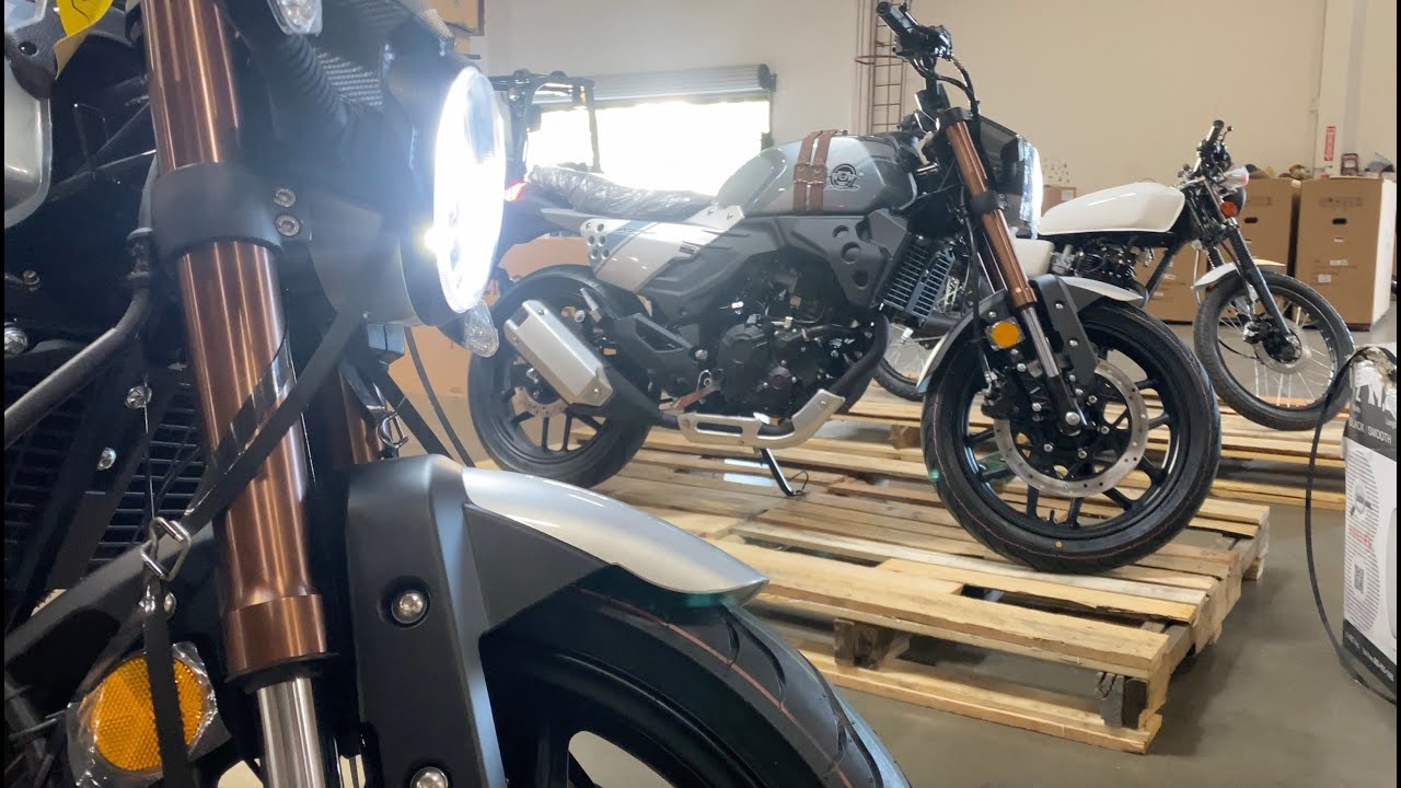 VENOM 200CC KPM200 COLD START V.S 250CC VENOM SPORTSTER CHOPPER | 855-984-1612 | Venom Motorsports