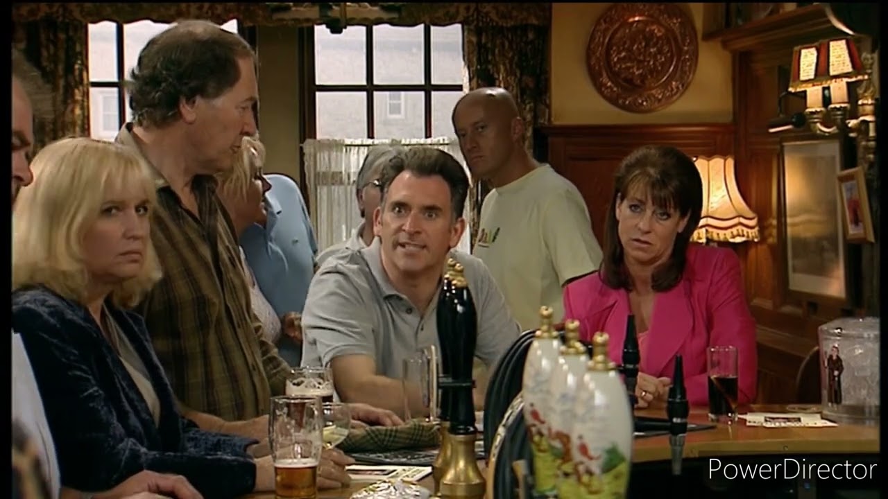 Classic Emmerdale- Stephanie Forsythe Is Confronted By Some Residents At The Woolpack(20/07/2006*OD)