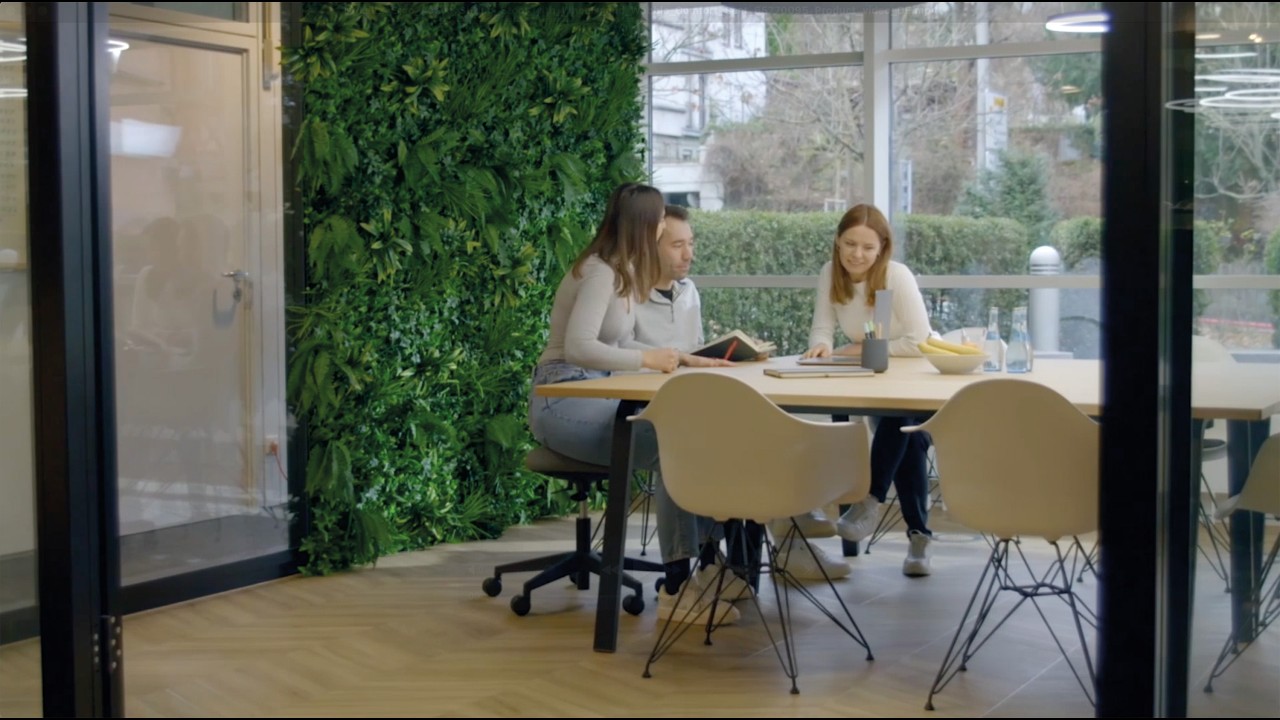 Scaun ergonomic Leitz Ergo, pozitie sezut/ in picioare, inaltime reglabila, cu roti - (RO)