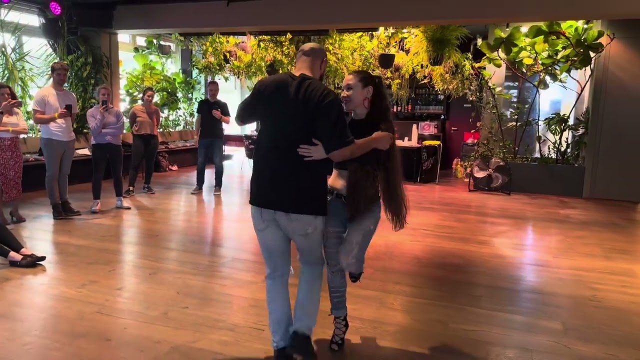 This is the most fun #afrobeat dance ever. #kizomba #urbankiz YAMI & DINARA KIZOMBA