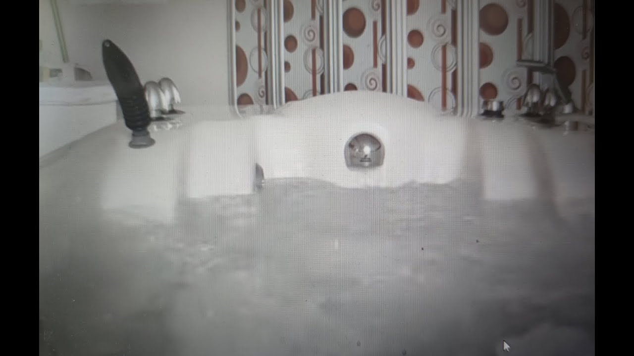 Dnešní léčivá procedura v perličkové koupeli byla plná překvapení...