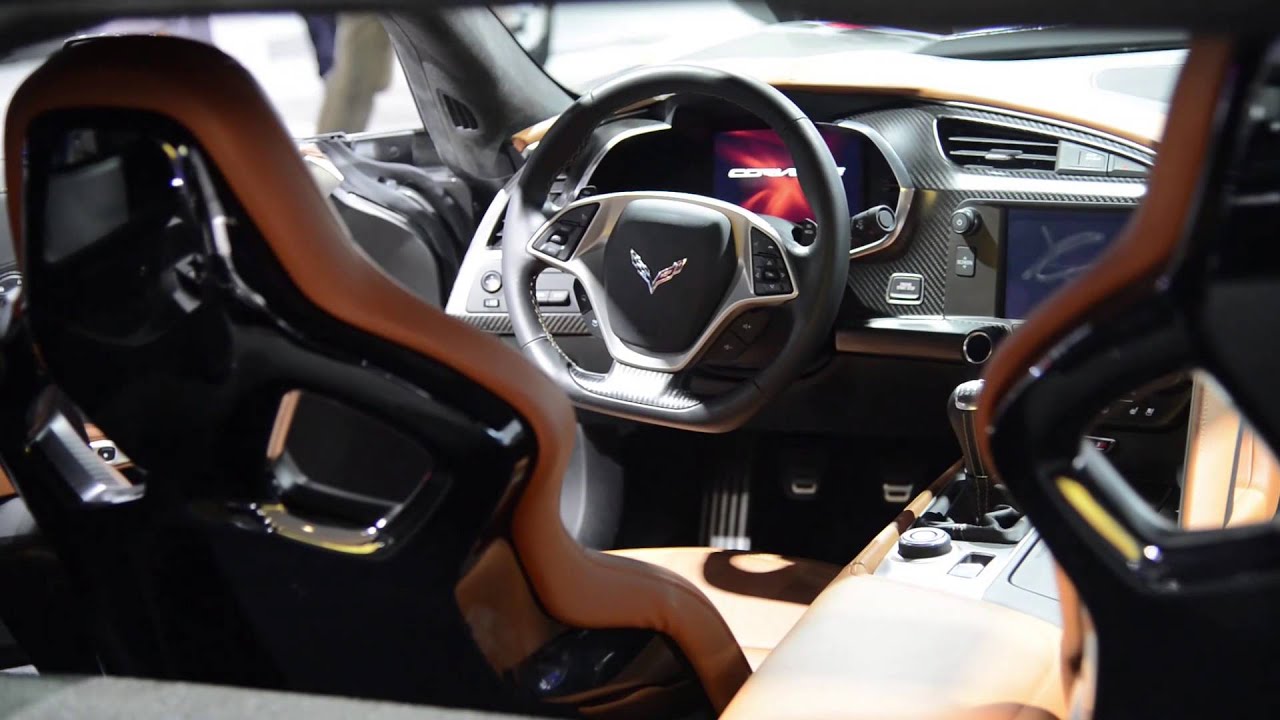 2015 Chevrolet Corvette Z06 Interior & Details - Detroit 2014 Walkaround