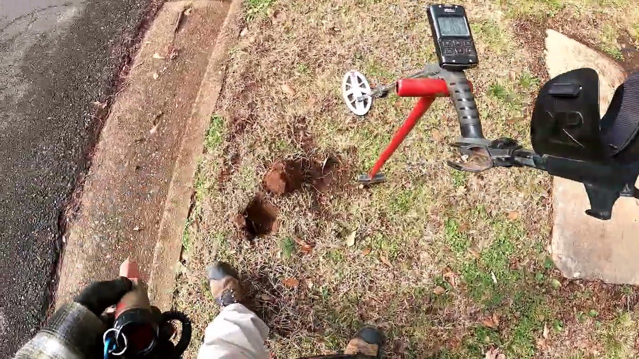 XP Deus 2 Metal Detecting with the new HF Coil.  Wheat Penny using Sensitive Fulltones standard