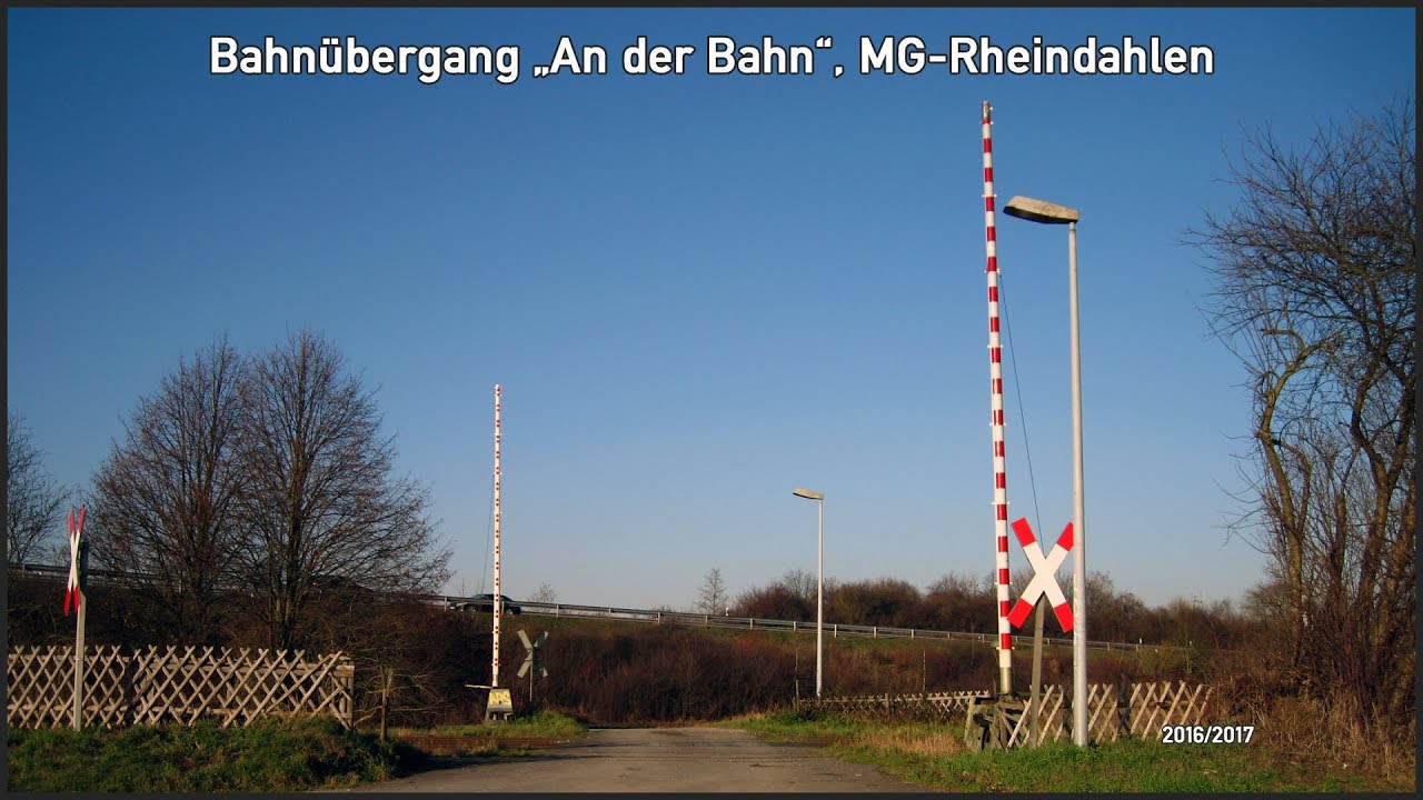 Bahn&uuml;bergang 