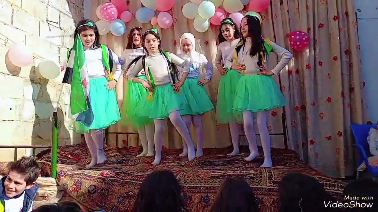 طلابنا الغاليين ..روووعة للغاية.. رجع ينبض قلب سوريا..💚👑