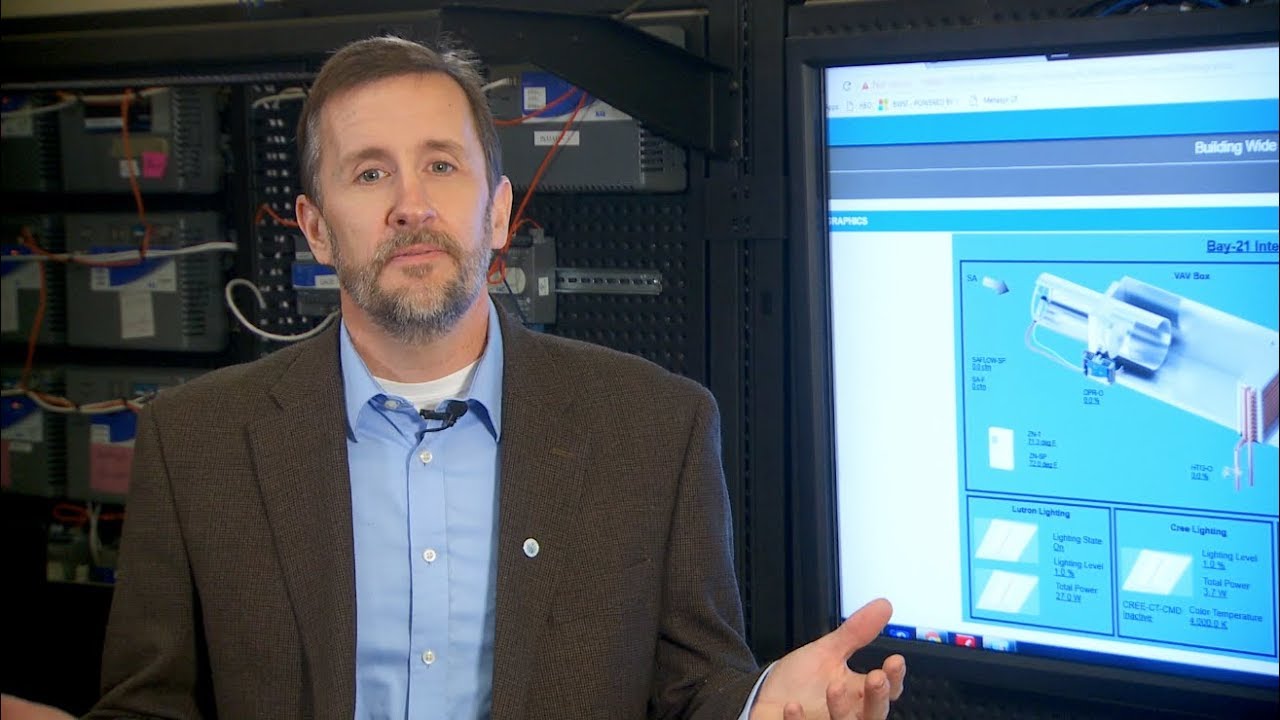 Indoor commercial lighting connects smart buildings | Johnson Controls