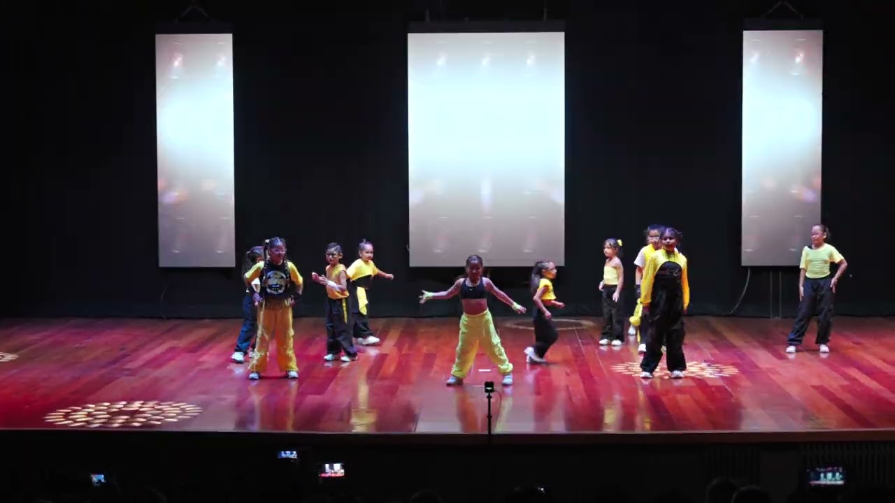 La alegría también se puede mover al ritmo de la música.💃✨
