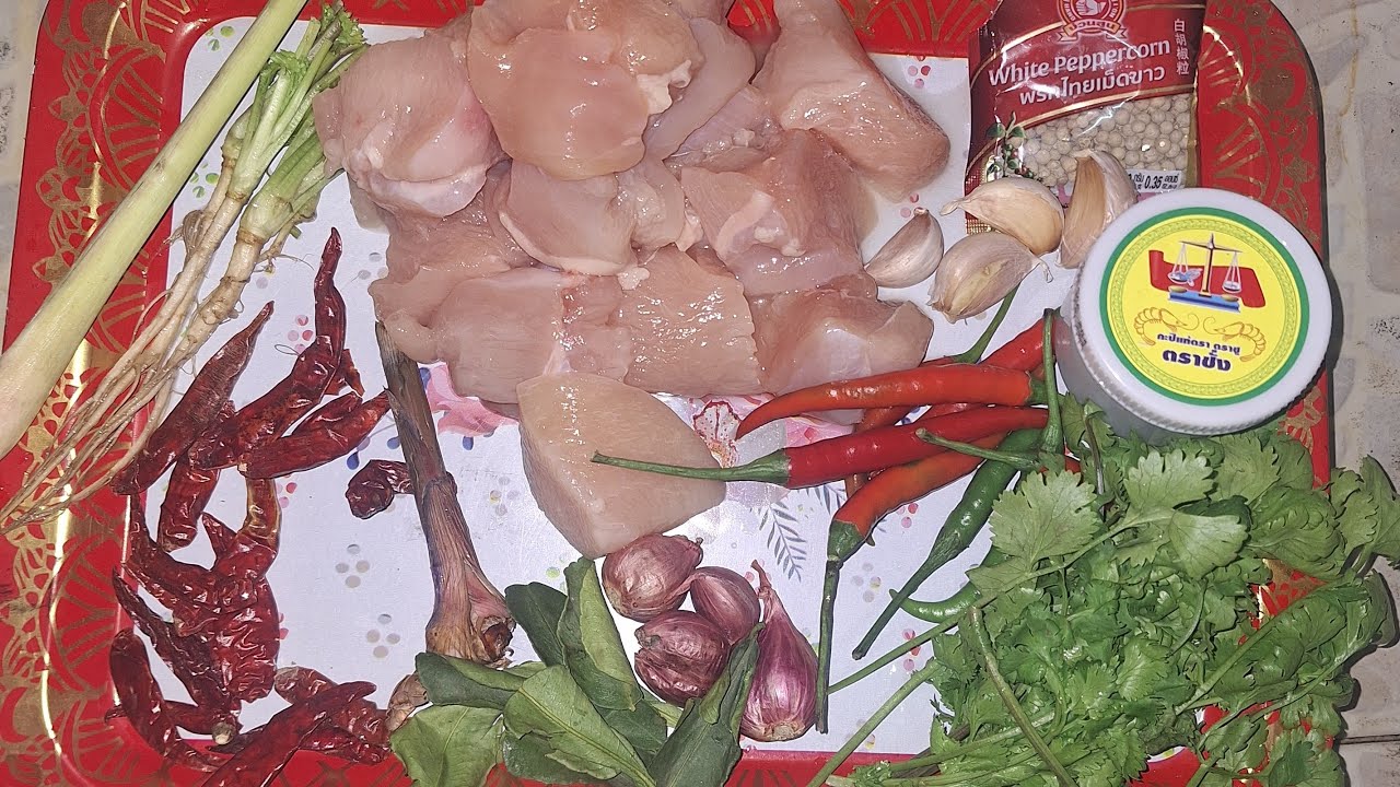 ไก่ผัดพริกแกงแซบๆ หอมพริกแกงตำเอง