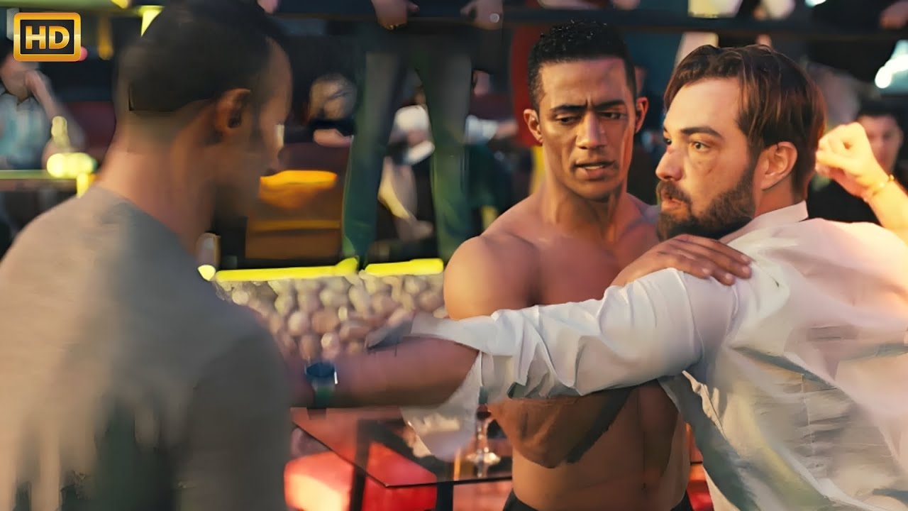 اللي يهين ظابط شرطة حط نفسه في ورطة | محمد رمضان علم على الجاردات اللي ضربو اخو مراته #نسر_الصعيد