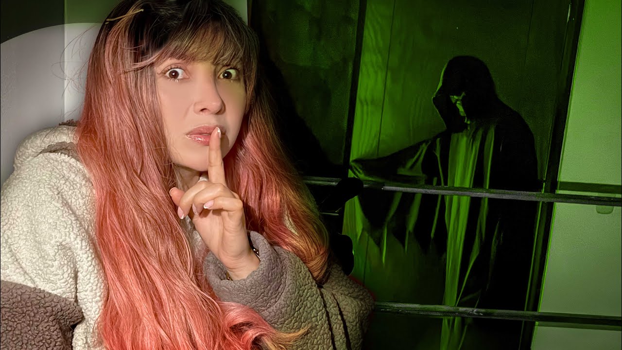 ¡UN EXTRAÑO ENTRA A LA CASA en la MADRUGADA😬 !! *BROMA  @Brocoli alien
