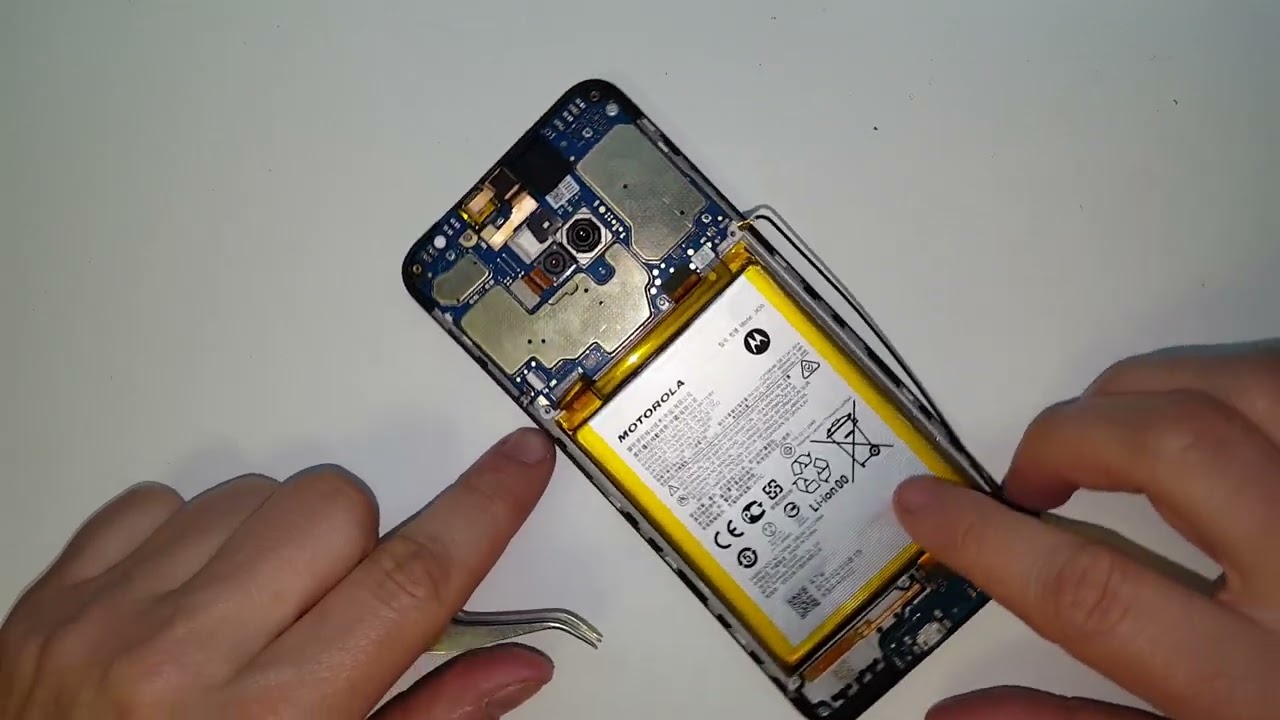 Motorola Moto E7 Plus disassembly LCD replacement