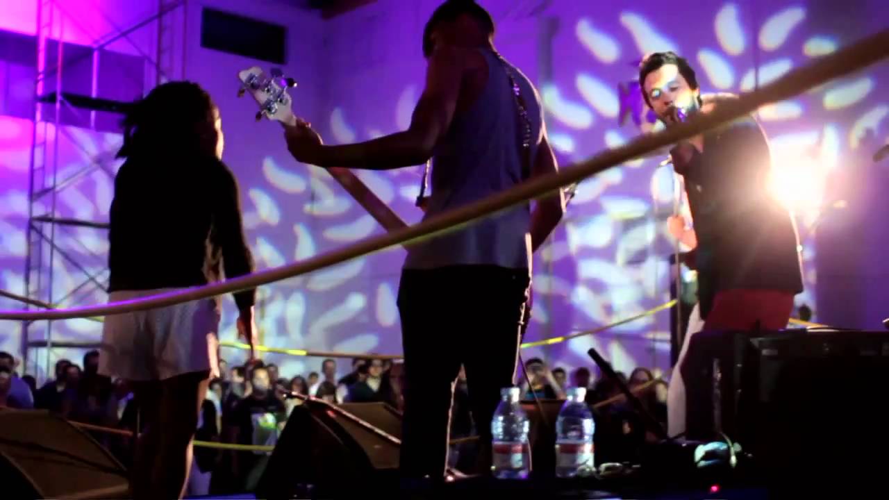 Nabucodonosor (Teledisco) - Tiago Guillul e Rui Reininho