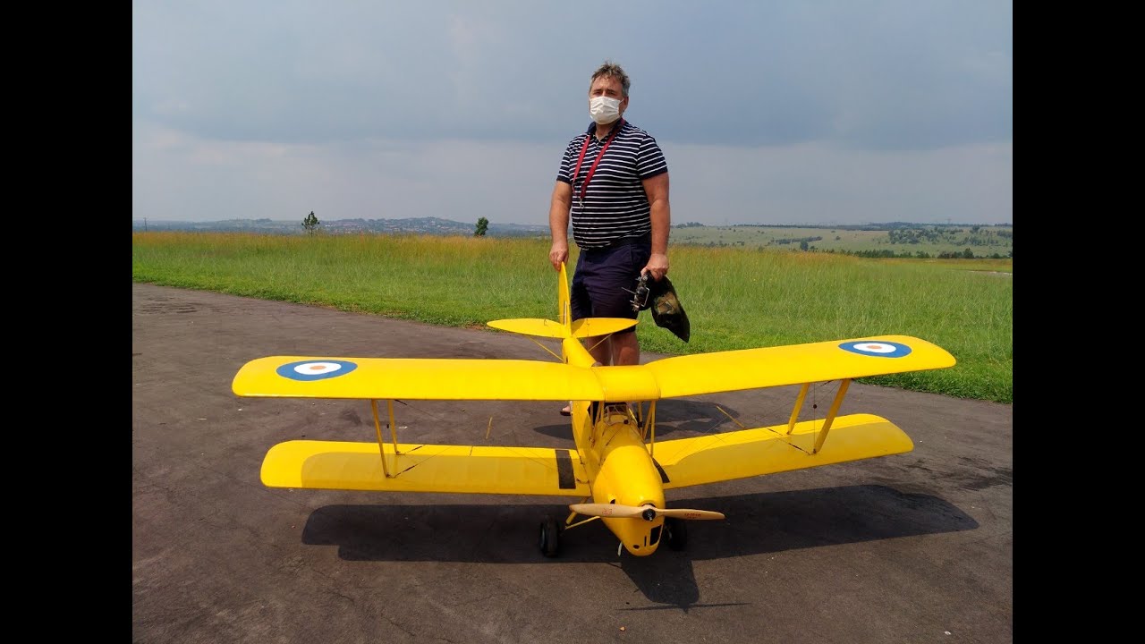 1/4 scale Pilot Kit Tiger Moth Maiden Flight at Irene Radio Flyers (1080HD)