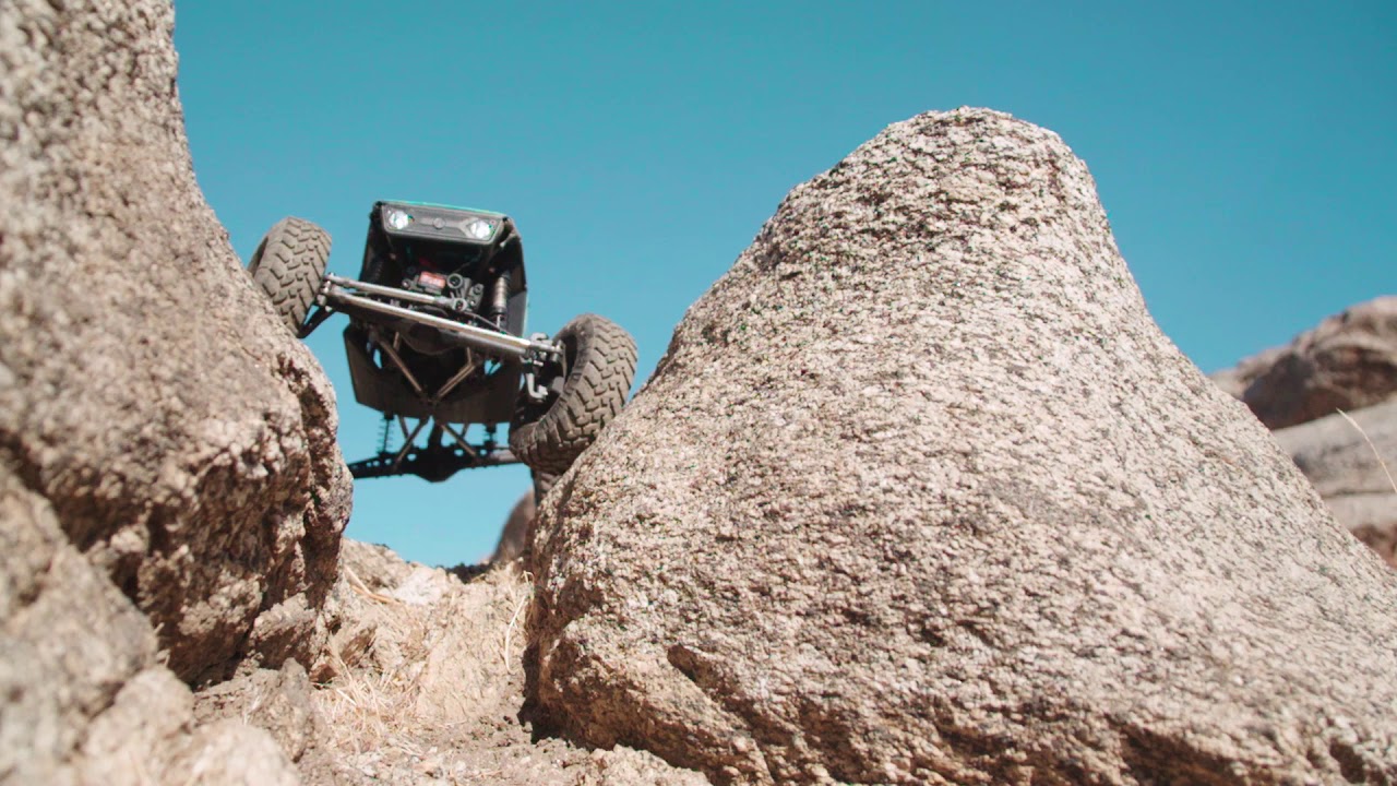 Axial AXI03000T1/T2 Capra&trade; 1.9 Unlimited Trail Buggy 1/10 RTR