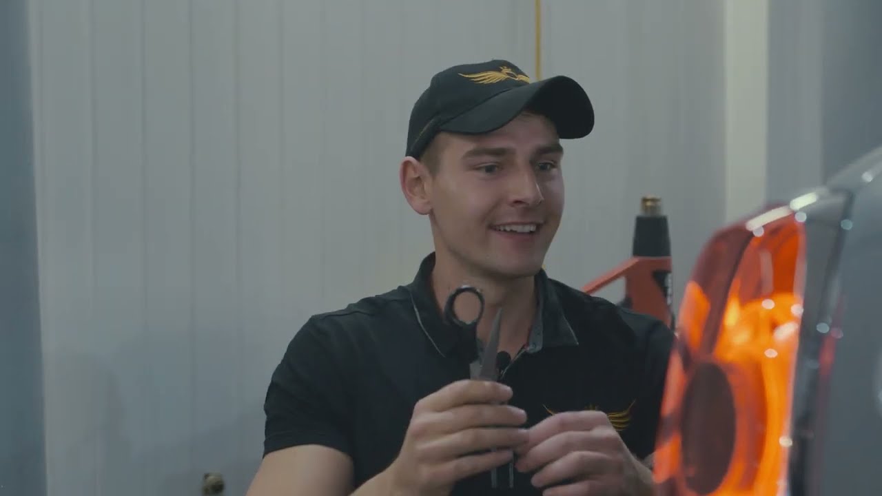 Czy folia ochronna działa? Zabezpieczenie auta przed rysami i uszkodzeniami!