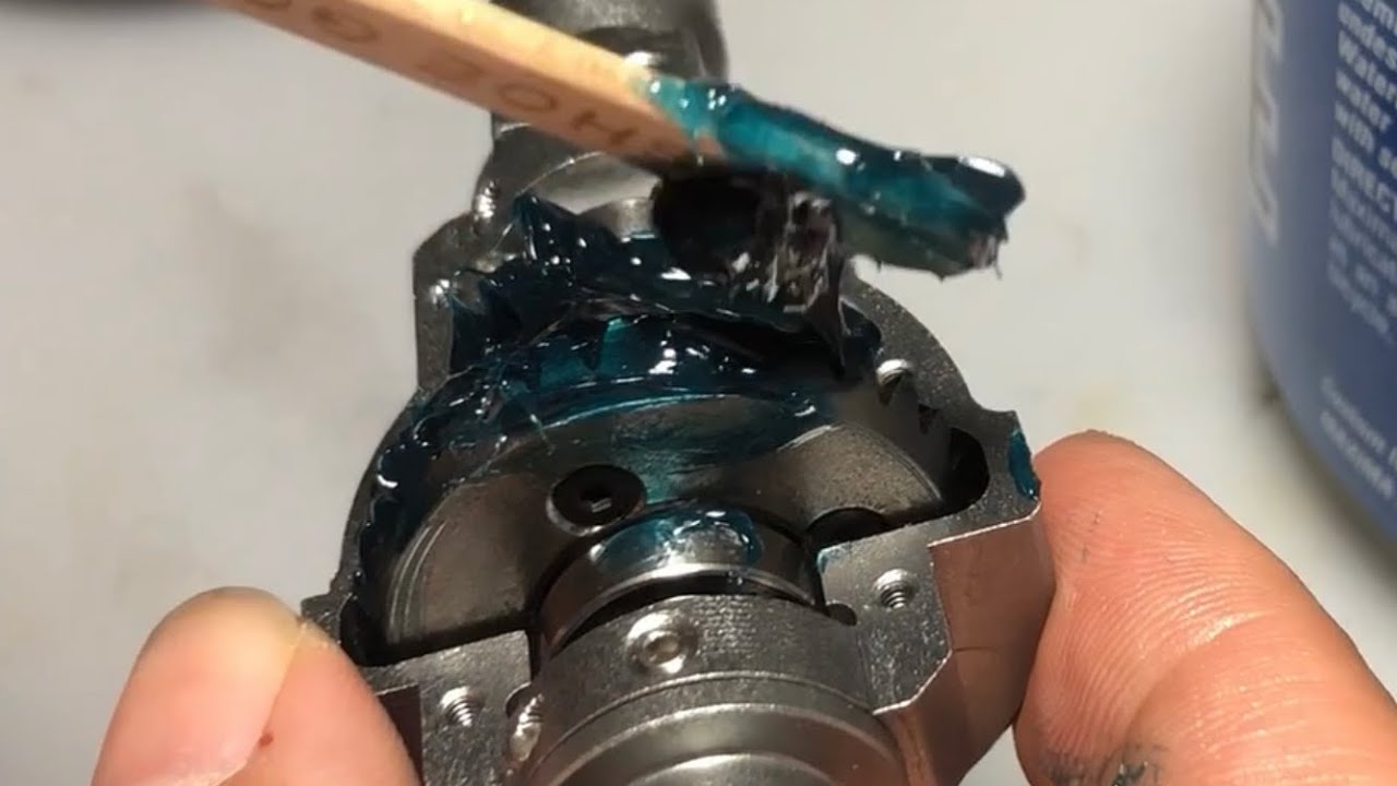 Gen8 Bearing mainte-Diff grease up-work