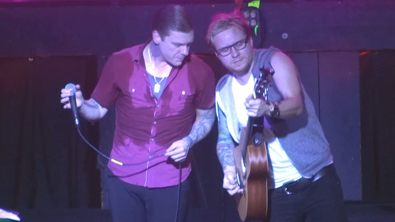 Shinedown - Never Gonna Let Go (Acoustic) - Live @ Piere's, 6/23/13 Ft. Wayne, Indiana.