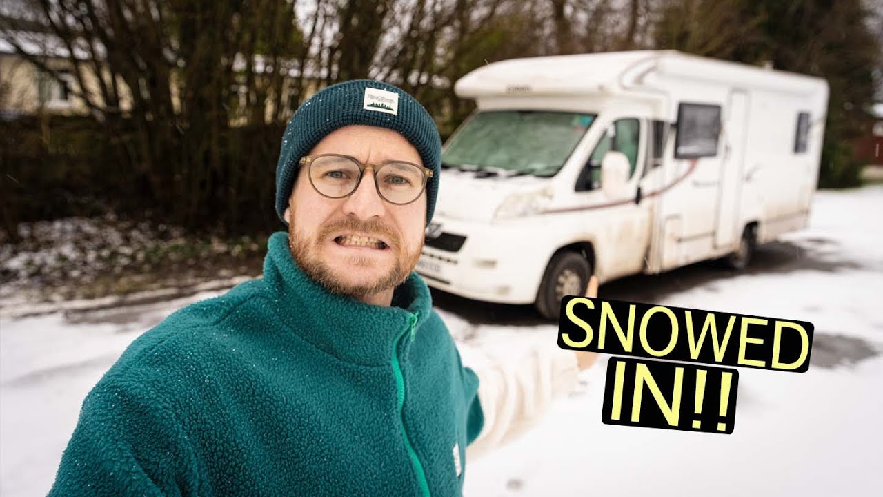 SNOWED IN (Cairngorms in the winter)