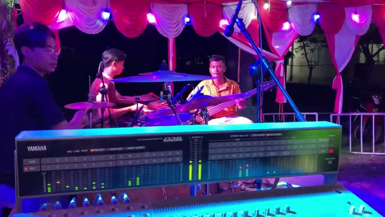 Saravan live band - Thiện Drummer