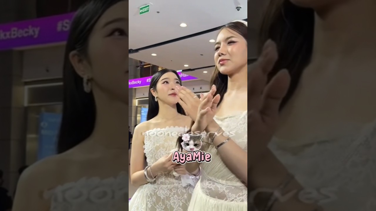 i love when fans teasing mie😂 #mieaya #miephat #ayaorapan #memindyofficial #thaigl #glcouple #funny