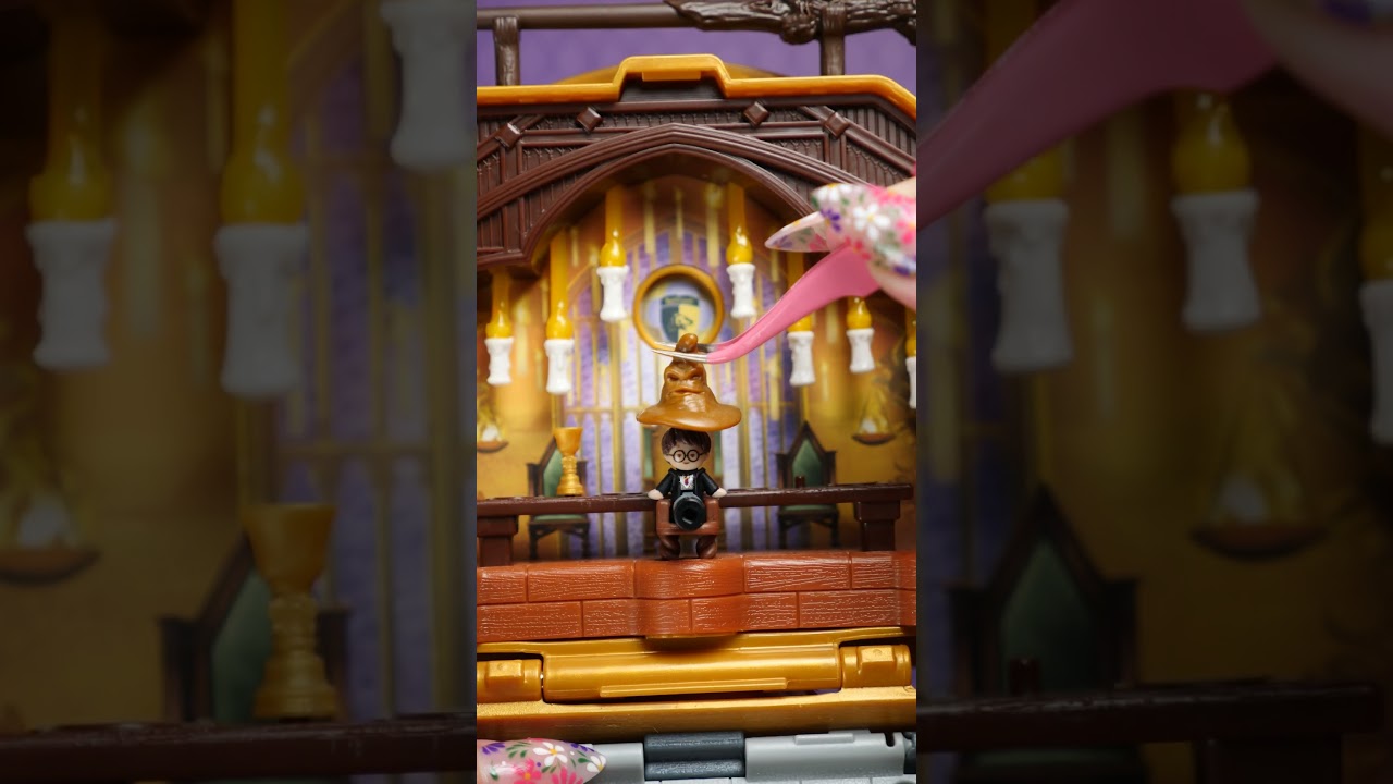 Polly Pocket Collector: Harry Potter Hogwarts Playset