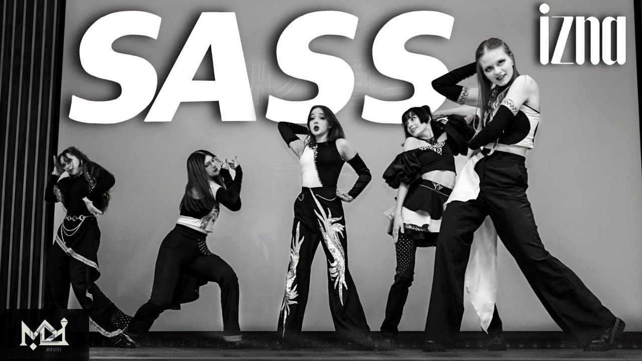 【 K-POP IN PUBLIC 】IZNA – 'SASS' +INTRO / COVER DANCE BY ROYALWI / 5 members / STAGE VER.