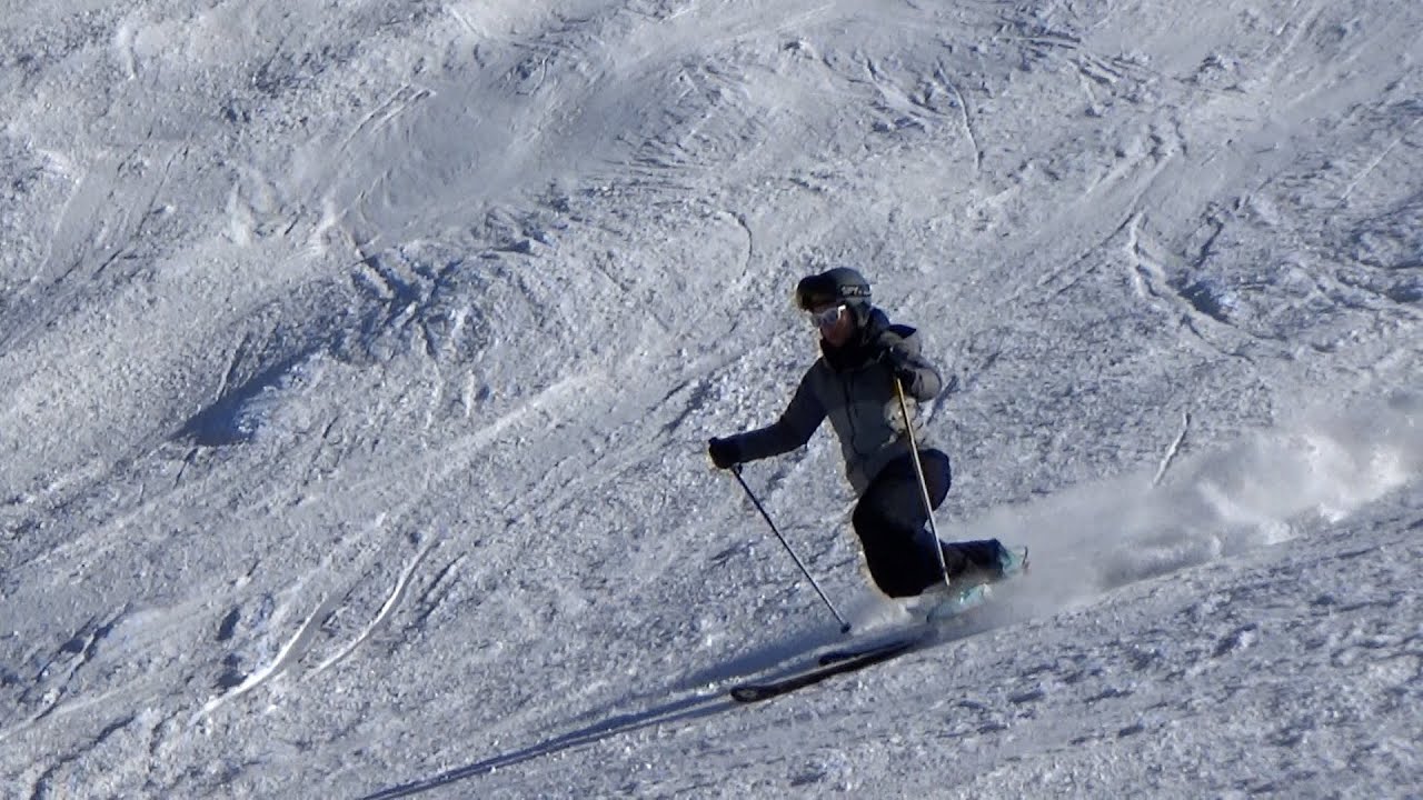 Sophie Studd APSI Telemark Level 4 Advanced Skiing course