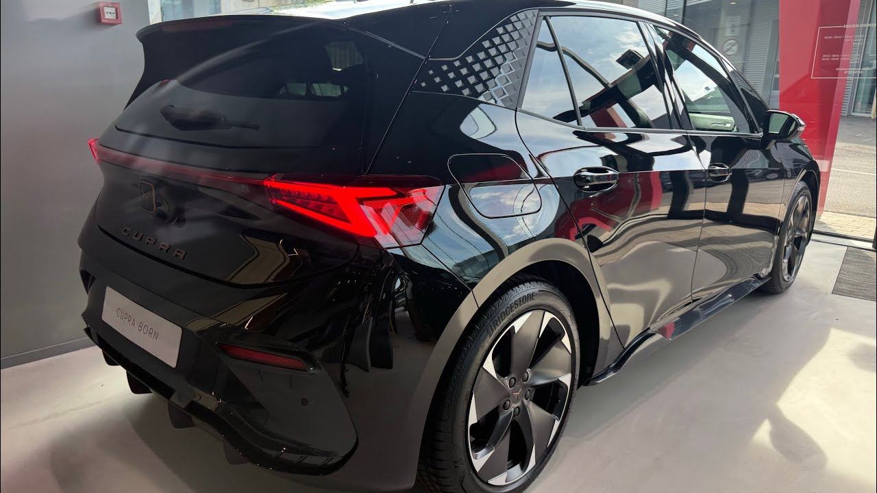 New Cupra Born - Interior and Exterior in details