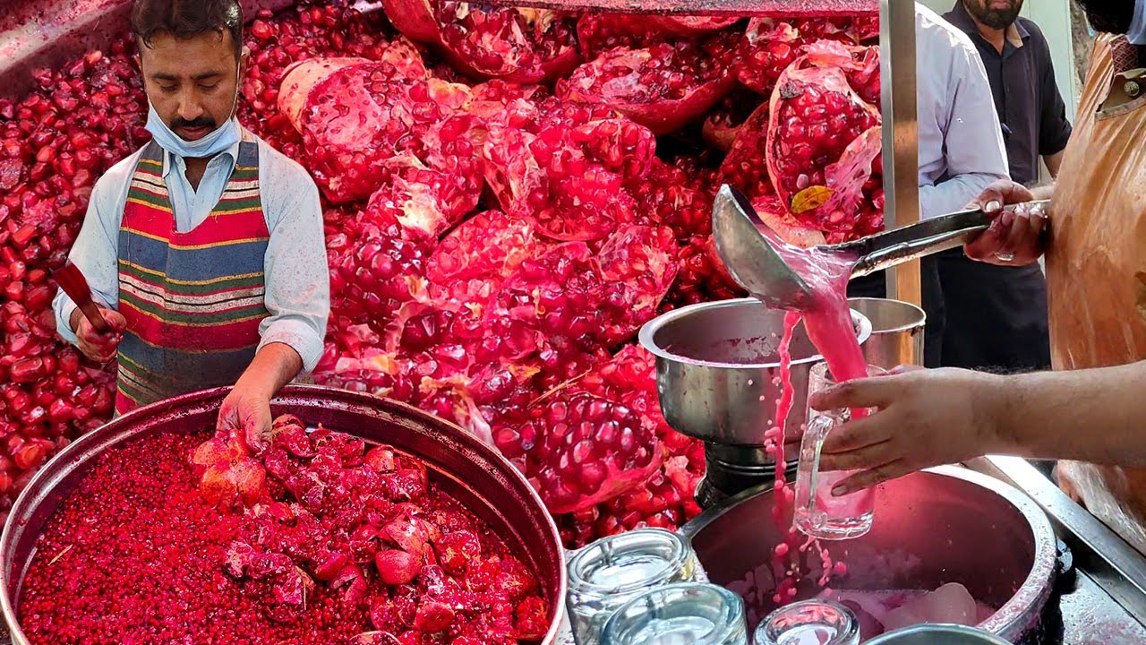 BEST Way to Open Pomegranate | How to Make Pomegranate Juice | Street Bloody Red Juice, Anar Sharbat