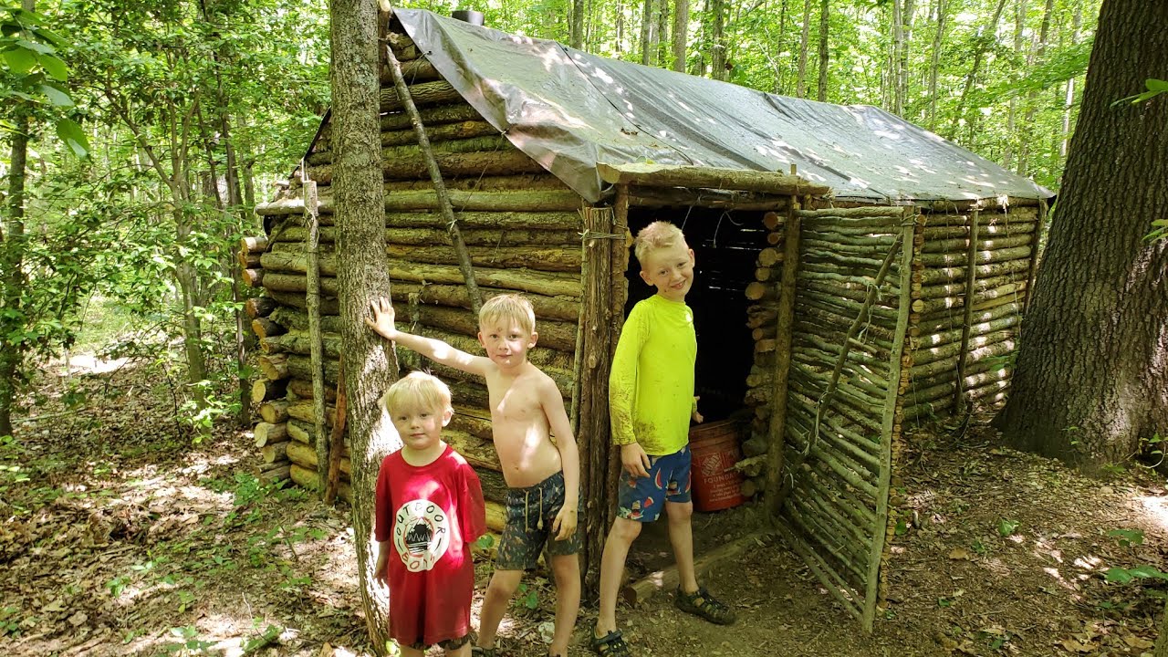 Летний кемпинг и купание в бревенчатом домике Bushcraft