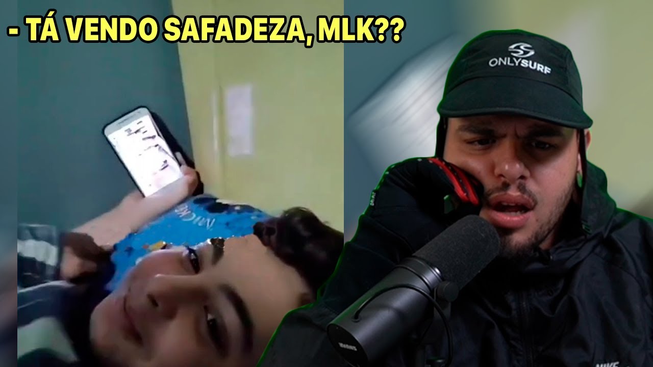 adolescentes sendo fIagrados vendo 