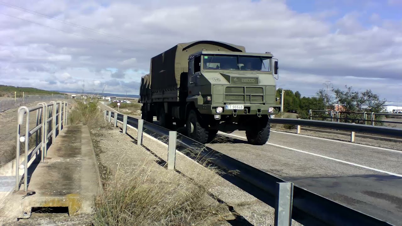 Convoy militar del Ejercito Espa&ntilde;ol