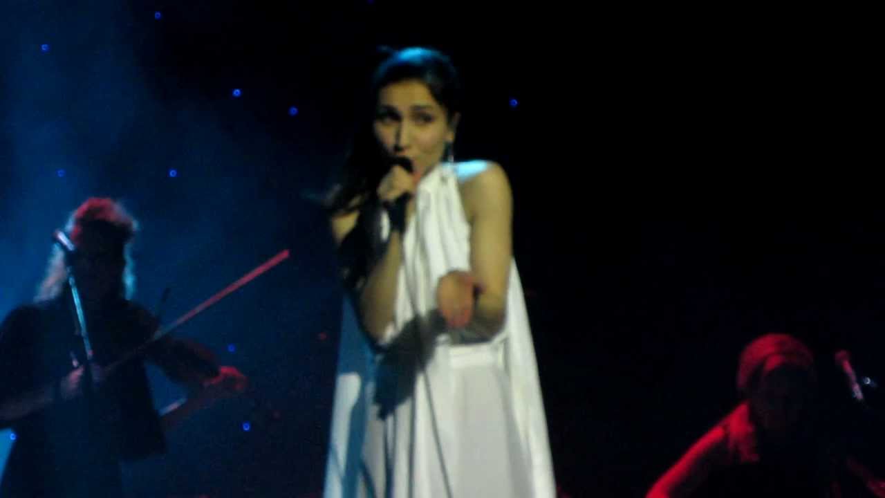 Laleh - Big city love/Farda - LIVE 2012