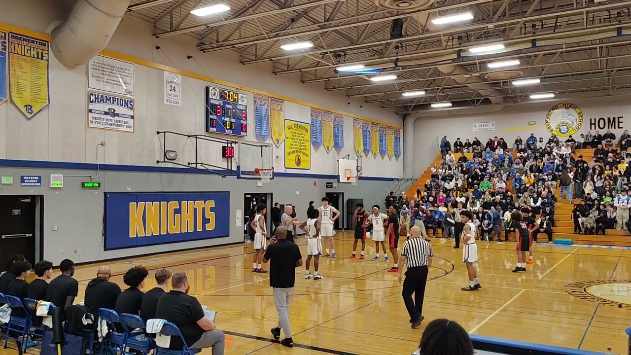 Franklin Pierce Cardinals vs Bremerton Knights 1st Half District Semi Finals