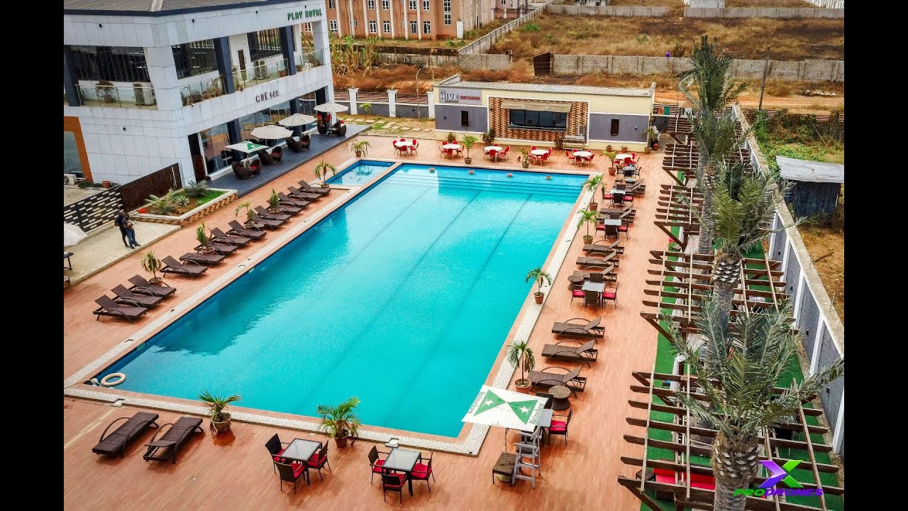 Beautiful entertainments spots in Nigeria - Cue Bar, Owerri