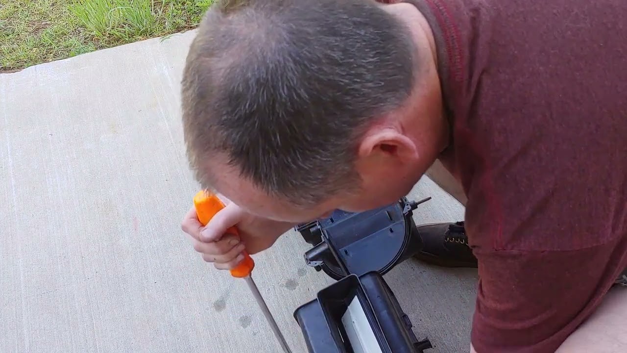 GMT400 HVAC Box Disassembly and Reassembly