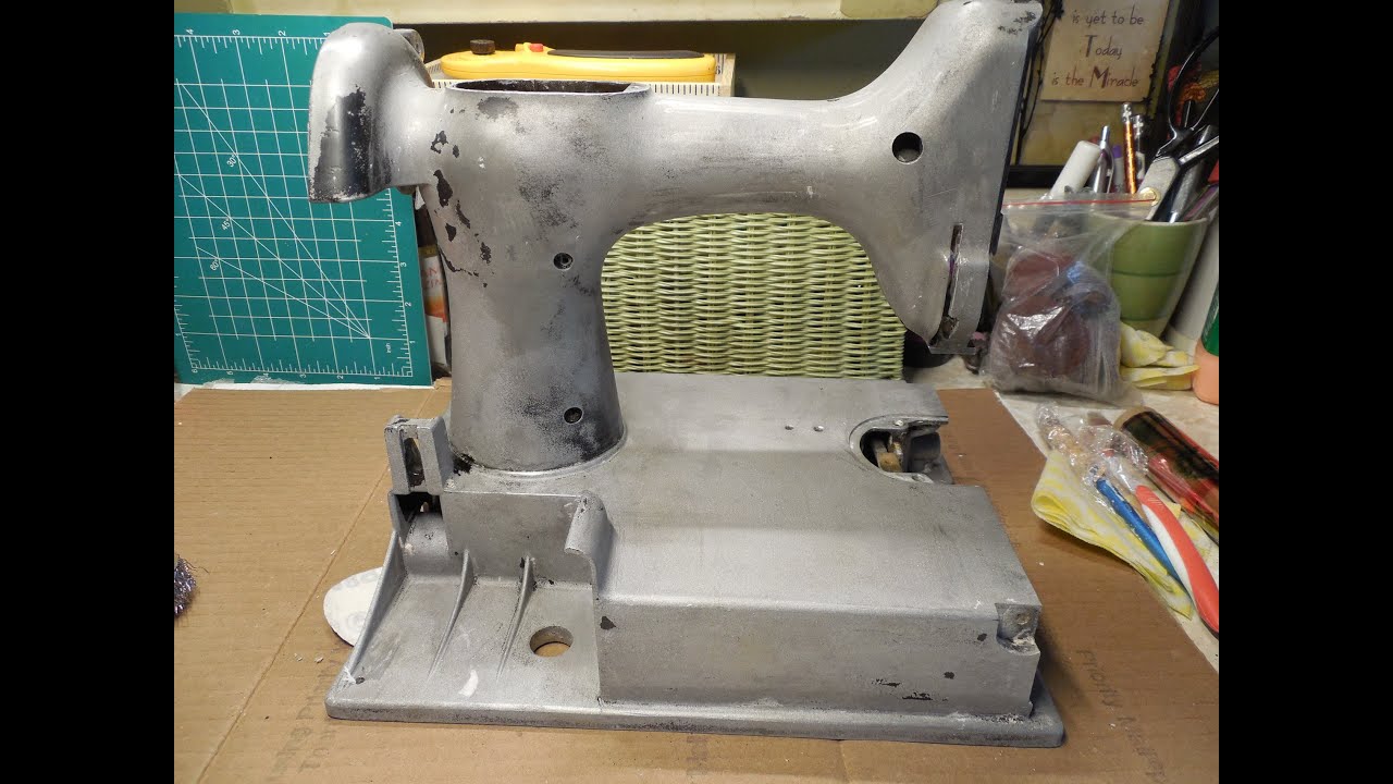 Singer Featherweight Restoration - Using Foil and Paint  - diy - vintage sewing machine