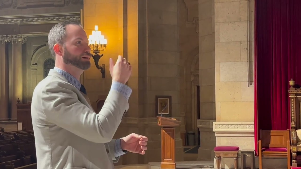 Behind-the-scenes with the Cathedral of Saint Paul choir