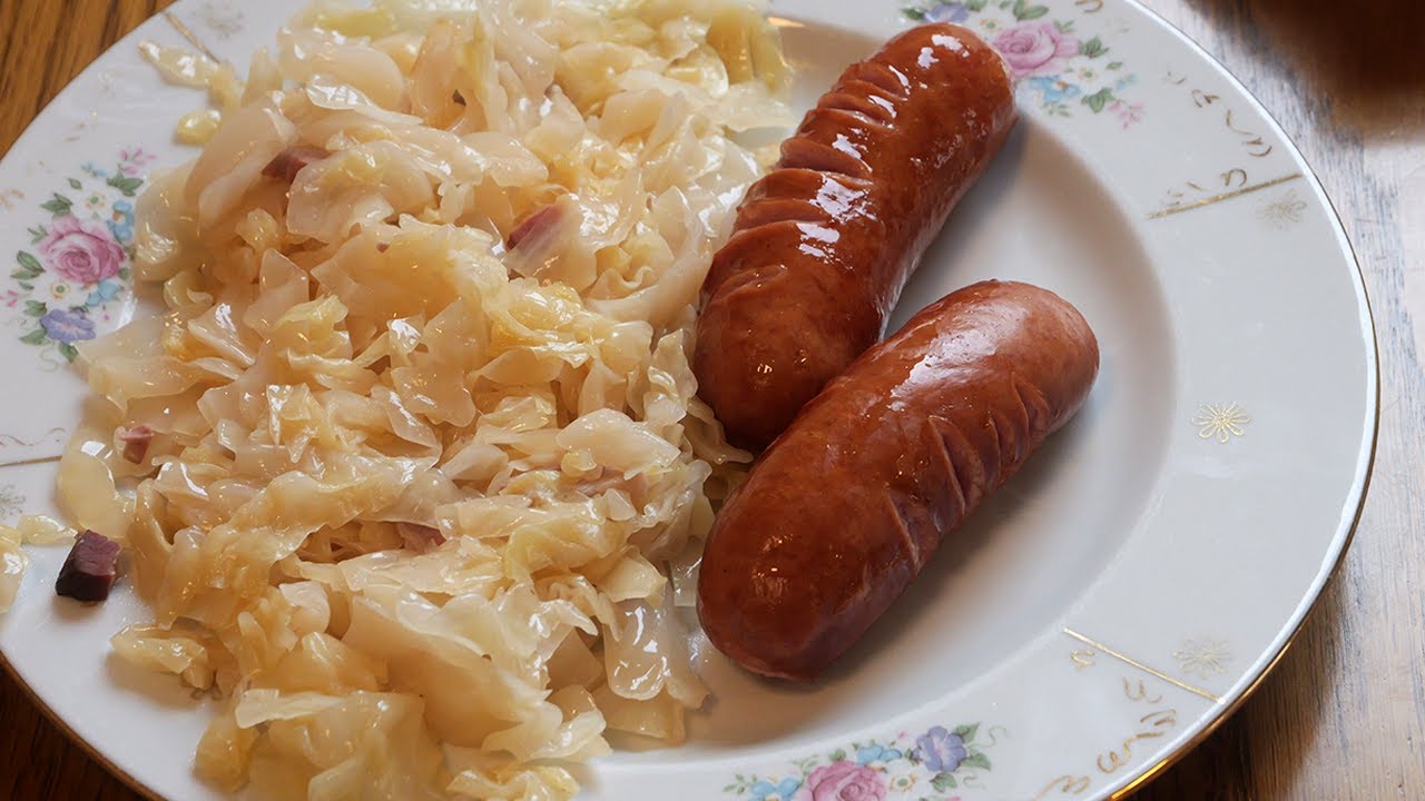 Kobasice s kiselim kupusom