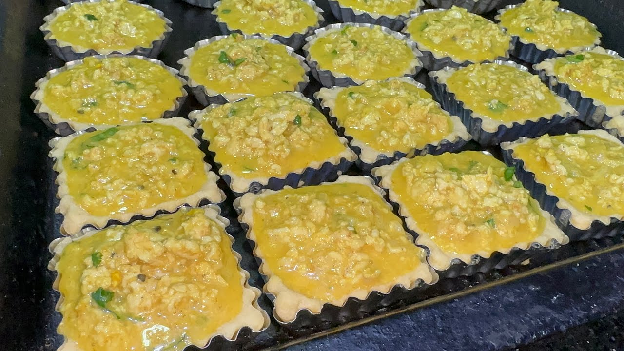 هاد الوصفة لي تهنيك في رمضان ساهلة و تقطع كمية كبيرة 😍 ميني كيش بعجينة تذوب ذوبان والحشو بدون كريمة