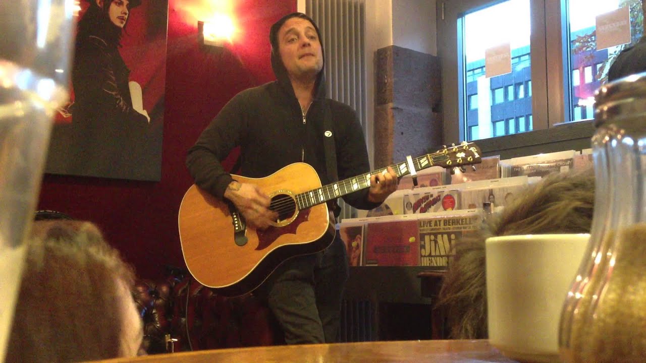 Dave Hause - Time Will Tell (Acoustic at Ratzer Records Plattencafe Stuttgart)