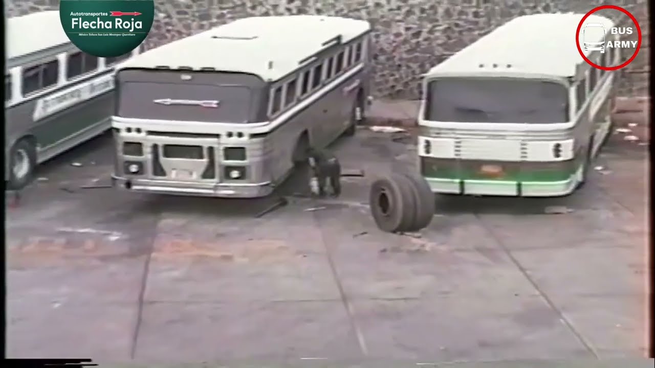 Flecha Roja Taller y Gasolinera de autobuses Escuadrón 201- en el año 1978