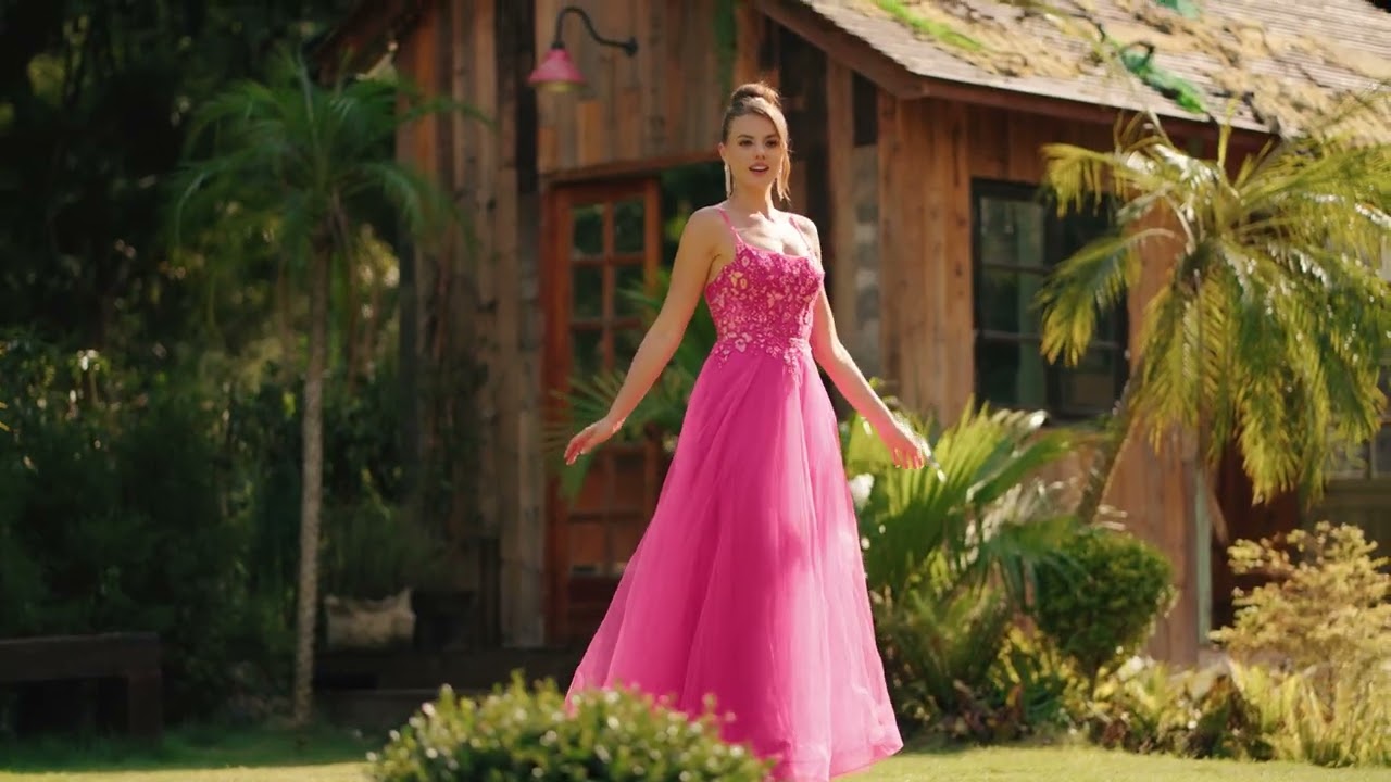 The Dreamiest Hot Pink Prom Dress - Prom 2026 Inspo